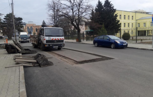 გორში კიდევ ერთი ახლადდაგებული ასფალტი ,,გათხარეს"