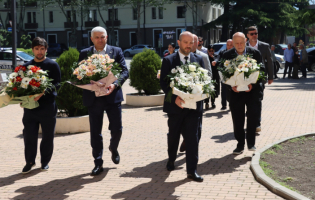 დახმარება მეორე მსოფლიო ომის ვეტერანებს, რომლებიც აღარ არიან ცოცხლები