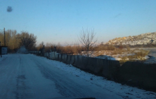 გორის რაიონში ლიპყინულიანი გზების გაწმენდითი სამუშაოები შეჩერებულია