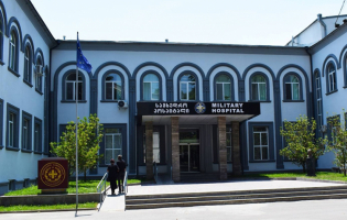 გორში სამხედროთათვის დამზადებული ყალბი ცნობების გაცემის ფაქტზე ექიმი გაამართლეს