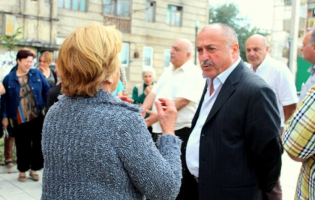 იოსებ მაკრახიძე სოფელ ხელთუბნის მცხოვრებლებსა და დევნილებს შეხვდა (R)