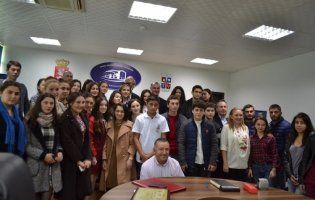 გორის ,,დიპლომატთა დარბაზის" წევრ ახალგაზრდებს საფრანგეთის ელჩი  შეხვდა