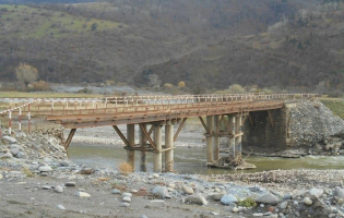 ხაშურში ჩინური კომპანია ხიდის უკანონო მშენებლობის გამო დააჯარიმეს