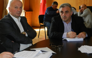 კვირიკაშვილთან გამართულ შეხვედრის გამო აპარატის უფროსი გაათავისუფლეს