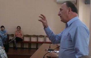 რა დახმარებას სთავაზობს წითელი ჯვარი გორის სოფლებს