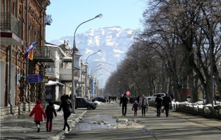 ვლადიკავკაზში თაღლითობის ბრალდებით ერთი ქართველი დააკავეს