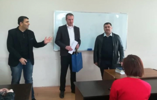 გორში მოსამართლეები სტუდენტებთან ლექციებს ატარებენ