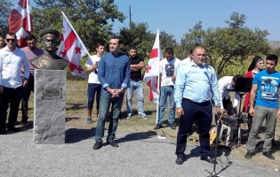 გენერალ მაზნიაშვილის ბიუსტი სასირეთის სკოლის მიმდებარე ტერიტორიაზე დადგეს