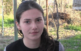 Лика Меланашвили из Кехви: «Когда скучаю по деревне, слова рифмуются»