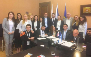 გორს ისრაელის ღია უნივერსიტეტის სტუდენტები ესტუმრნენ