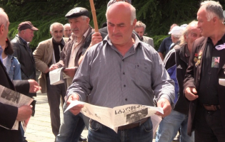 ,,მოსახლეობა თითო ლარს გვწირავს" - გაზეთი ,,სტალინელი" უფასოდ ვრცელდება