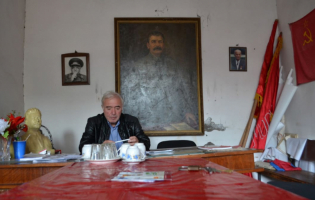 გორის კომუნისტური პარტიის ლიდერს ,,სტალინელები" უპირისპირდებიან