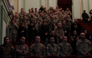 გორის თეატრში ფილმი ,,ექვთიმე ღვთისკაცი" უჩვენეს (VIDEO)