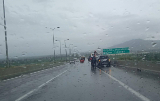 გორის გვირაბის სიახლოვეს შავი მანქანების ესკორტს ავარია შეემთხვა