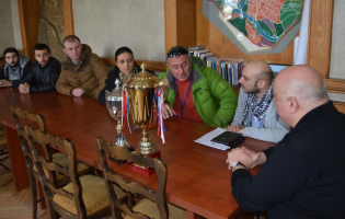 ,,წლის აღმოჩენა" - გორის მხიარულთა და საზრიანთა კლუბი