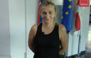 თეა კეჩხუაშვილი ბინის შენარჩუნებისთვის საზოგადოებას მადლობას უხდის და გორის მერს პასუხობს