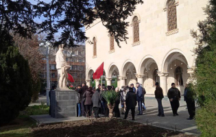 გორში სტალინელებმა საბჭოთა ბელადის დაბადების დღე აღნიშნეს