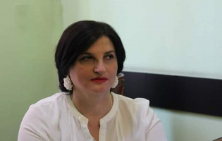 გორის საკრებულოს დამოუკიდებელ წევრს თავს დაესხნენ და სხეულის დაზიანება მიაყენეს