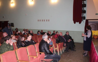 Цхинвалы театр гастролтæм йæхи цæттæ кæны