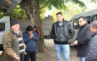 Хубулури Темур Адзвийы, Ахалубанийы дæллаг Арцеуы, Квешы æмæ Джариашены цæрджытимæ фембæлд
