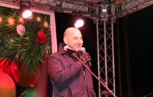 ,,ხაშურელ ბენდს უნდა შეეძლოს საათში 15 სიმღერის შესრულება'' - მერია