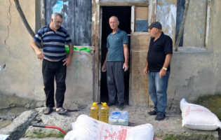 ,,გაურკვეველი წარმოშობის დოკუმენტებია’’ - ფრონეს ხეობიდან დევნილებისთვის პროდუქტები რუსეთიდან მოაქვთ