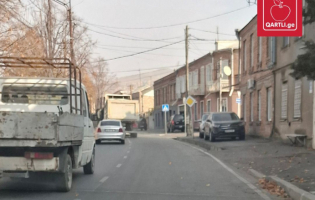 გორში ტროტუარზე ან ქვეითთა გადასასვლელზე მანქანის დგომა-გაჩერებისთვის ჯარიმა 100 ლარი იქნება