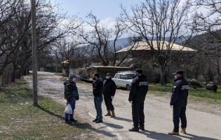 კოვიდგადატანილმა მოქალაქეებმა, რომლებმაც პანდემიის დროს კასპში იმკურნალეს, დავა მოიგეს