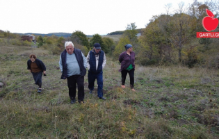 ლაშხევა - სოფელი, რომლისკენ მიწა მოდის