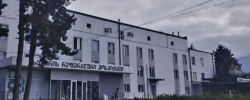 ხაშურში 11 წლის ასაკის მოზარდი დღეს დილით სახლში გარდაცვლილი ნახეს,
დედა კი - უგონო მდგომარეობაში. ხაშურში 11 წლის ასაკის მოზარდი დღეს დილით სახლში გარდაცვლილი ნახეს,
დედა კი - უგონო მდგომარეობაში.