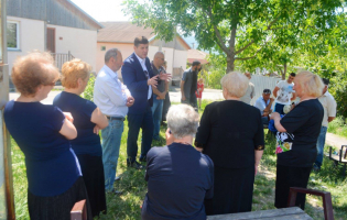 ალასანიას ყოფილი თანაგუნდელი ვიცე-მერის რანგში ხალხში გავიდა