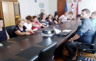 კასპში დასუფთავების მოსაკრებლის გადახდის აუცილებლობაზე ისაუბრეს