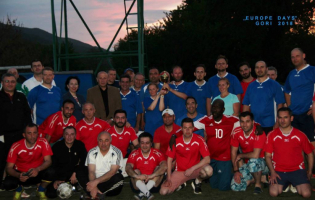 ევროკავშირის მისიის წარმომადგენლებმა ამხანაგური მატჩი მერიის თანამშრომლებთან გამართეს