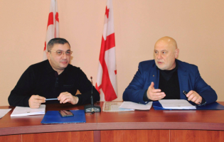 გორის საკრებულოს სხდომაზე დადგენილების პროექტი ,,შეაპარეს"