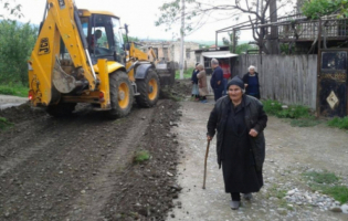 Внутренние дороги в 21 селе Горийского муниципалитета будут покрыты гравием