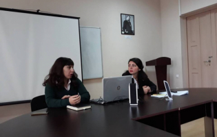 გორის უნივერსიტეტში ქართულ-აფხაზური ბიოგრაფიული ინტერვიუები მოისმინეს