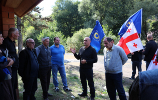 ზაზა გულიაშვილი გვერძინეთის, ელბაქიანთკარის, სუქანაანთუბნისა და ყინწვისის ამომრჩეველს შეხვდა