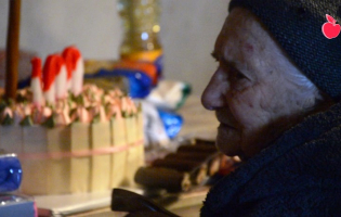 В селе Шавшвеби Маро Джиошвили поздравили со 100-летним юбилеем