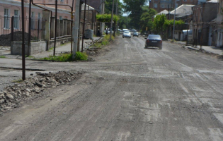სტალინის გამზირიდან თამარ მეფის ქუჩისკენ სატვირთო მანქანების მოძრაობა აიკრძალება