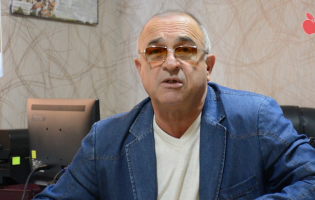 გორის გამგებლის სიდედრის ძველი სახლი ,,კეთილმოწყობის სამსახურის" ტექნიკით დაანგრიეს