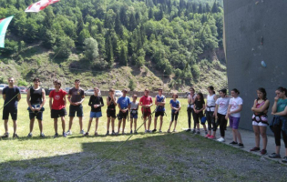 ნიქოზის მეკლდეურთა გუნდის წევრებმა საპრიზო ადგილები დაიკავეს