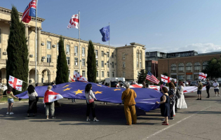 პასუხი მოღალატეს - არ შევეგუებით ოკუპაციას
