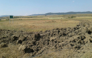 Возле села Карапила русские военные прорыли ров 