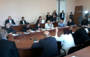 გორის საკრებულოს წევრთა უმრავლესობამ თემისა და ქალაქის გაერთიანების საკითხს მხარი დაუჭირა