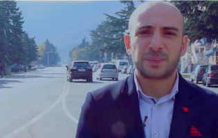7 ნოემბერი გორში - შალვა ტლაშაძეს ნიღბიანებმა მაღაზიამდე სდიეს და ხალხის თვალწინ გაუსწორდნენ