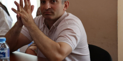 ,,ოცნების'' ფრაქციის ვიცე-თავმჯდომარემ ევროპიდან უფრო მეტი შემოსავალი მიიღო, ვიდრე საკრებულოდან