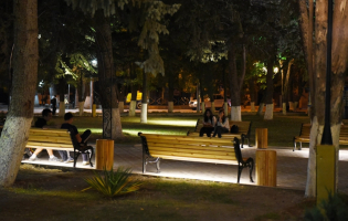 ღამის ცხოვრება ცხინვალში (PHOTO)