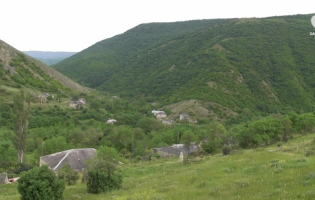Кошкеби – село в Горийском муниципалитете, населенное этническими осетинами 