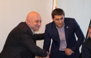 ხაშურის ახალ საკრებულოში თავმჯდომარე და მოადგილე აირჩიეს