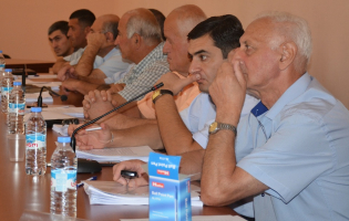 ,,საკრებულოს წევრი ფეხით ვერ ივლის